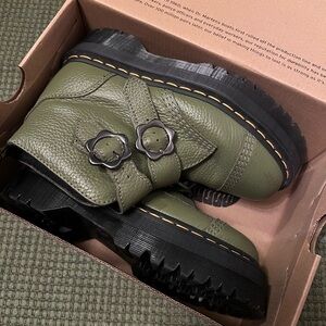 Dr. Martens Devon Flower Platform Boots